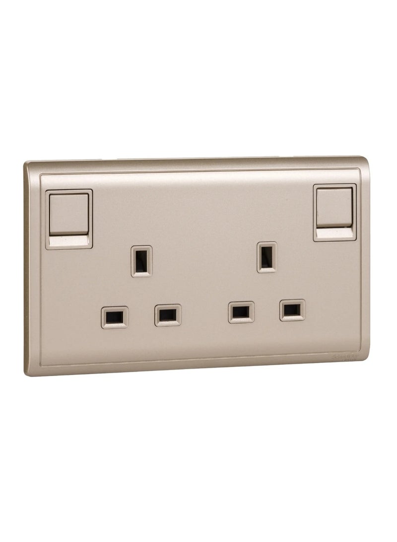 شنايدر إلكتريك بينو - 13A 250V 2Gang switched socket (رقم الموديل - E82T25) - Image 1