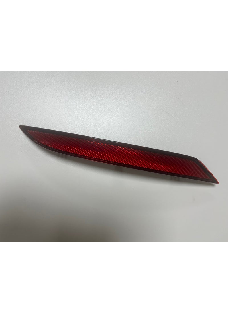VW Volkswagen Original Golf 7.5 Rear Bumper Reflector Right Volkswagen Brand 5G0945106C  - Image 1