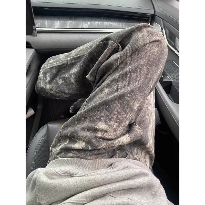 Unisex Classic Denim Jeans Loose Fit Daily Outdoor Wear - Image 1