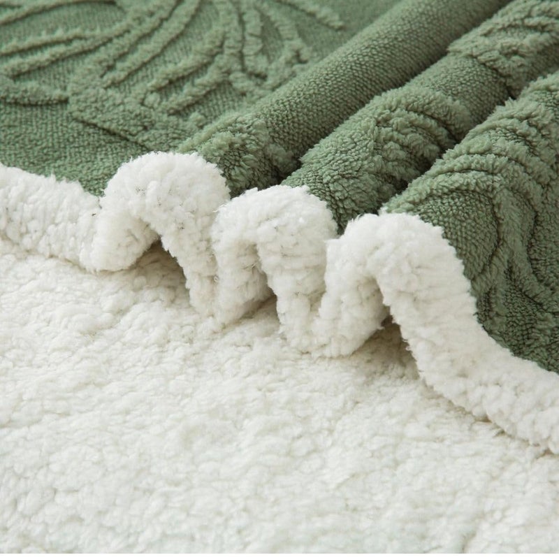Butterthief Cozy Super Soft Warm Double Layered Kids Sherpa Blanket All Season Baby Blanket for Winter Toddlers Boys & Girls 1-6 Years (Size -100 x 150cm) (Green) - Image 3