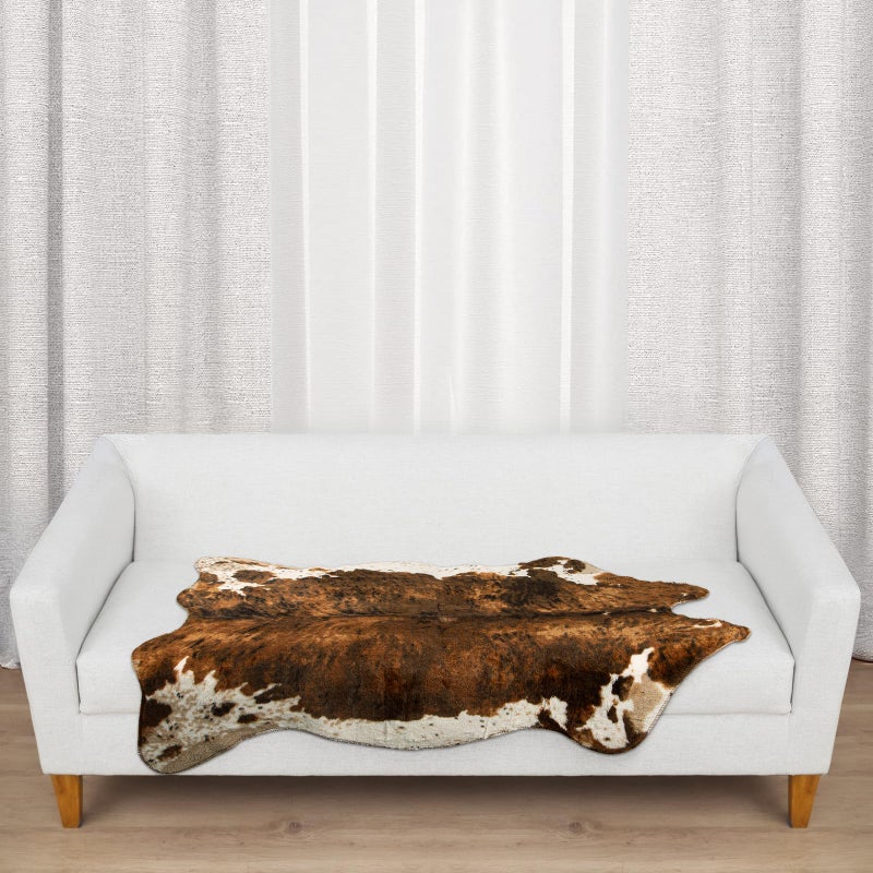 MACEVIA Faux Cowhide Rug Cute Cow Print Rugs Animal Area Carpet Western Decor for Bedroom Non-Slip 43.3" L x 29.5" W(3.6ft x 2.4ft) - Image 4