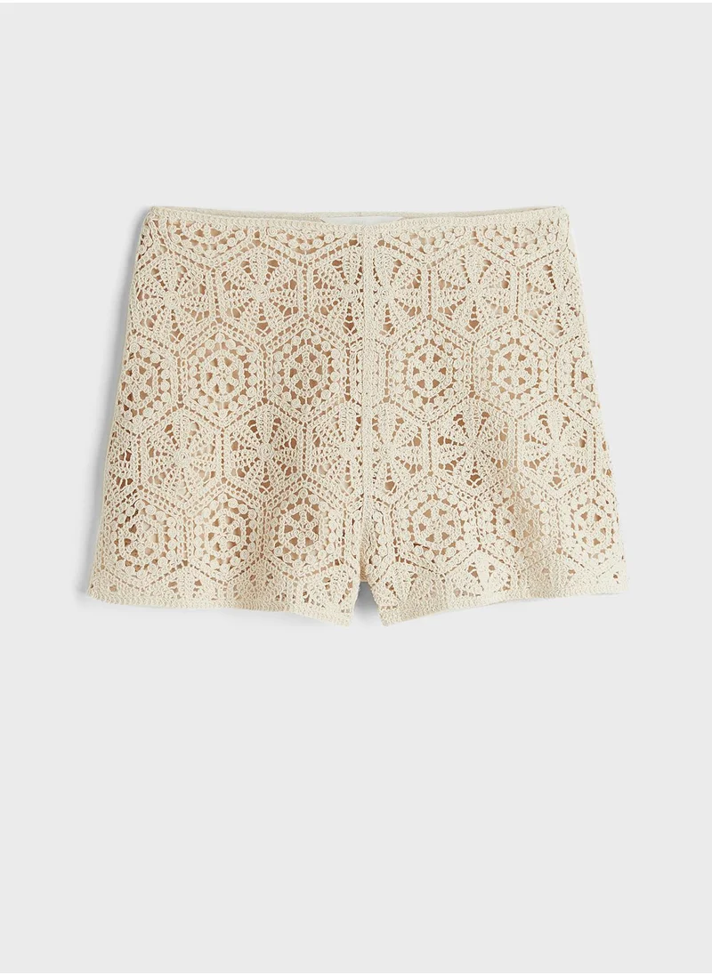 H&M Lace Detail High Waist Shorts