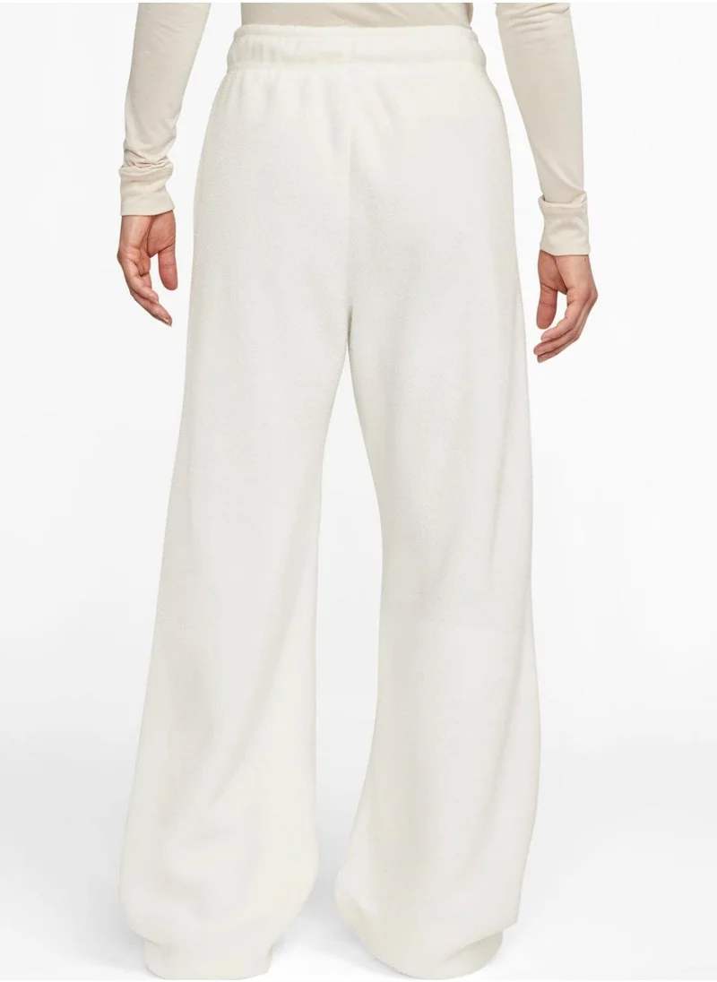 Nike Essential Joggers