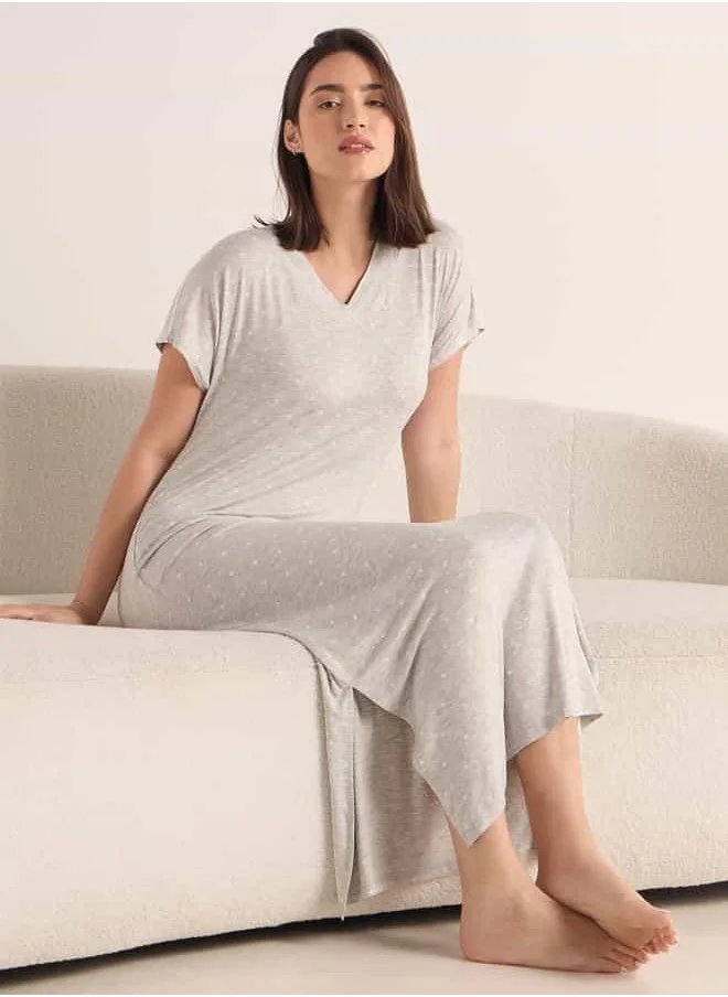 فاف All-Over Print Night Dress with V-neck and Short Sleeves