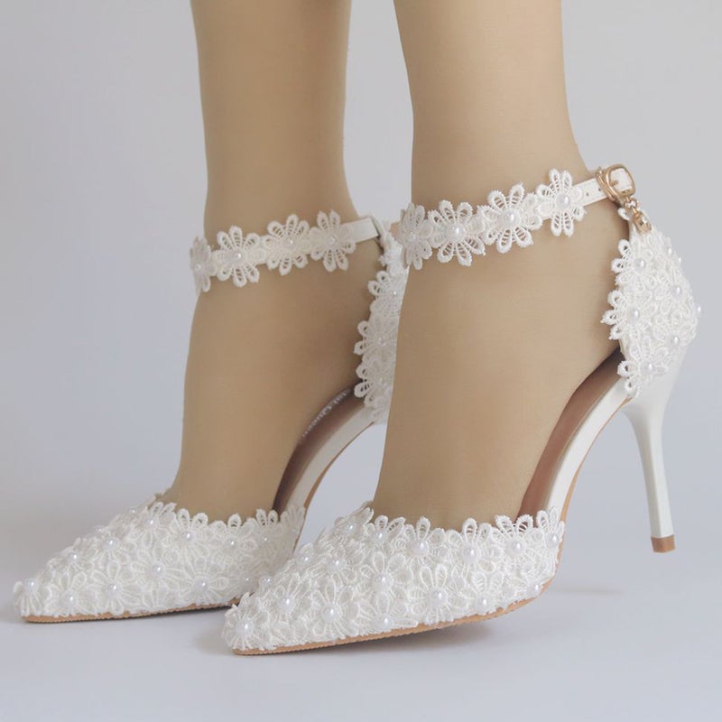 1 Pair of Toe Shoes Lace Shoes Bride Wedding Dress Shoes (White) - Image 1