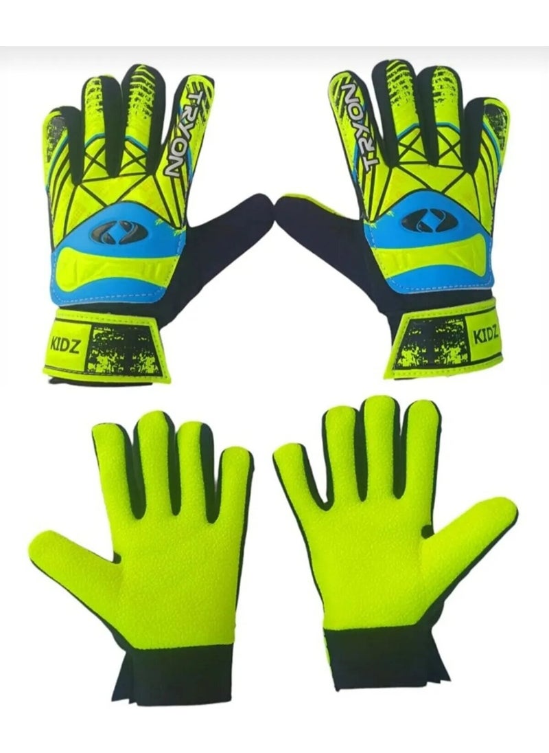 Children's Goalkeeper Gloves - pzsku/Z2A0EEFB99AA2409258D3Z/45/_/1725790141/c086213f-a860-4c7e-b34e-dd8381b87d80