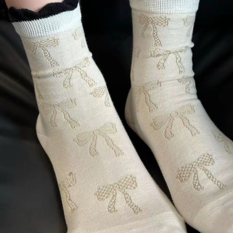 Chic Butterfly Knot Mid-Calf Socks Autumn Casual Pink  - Image 5
