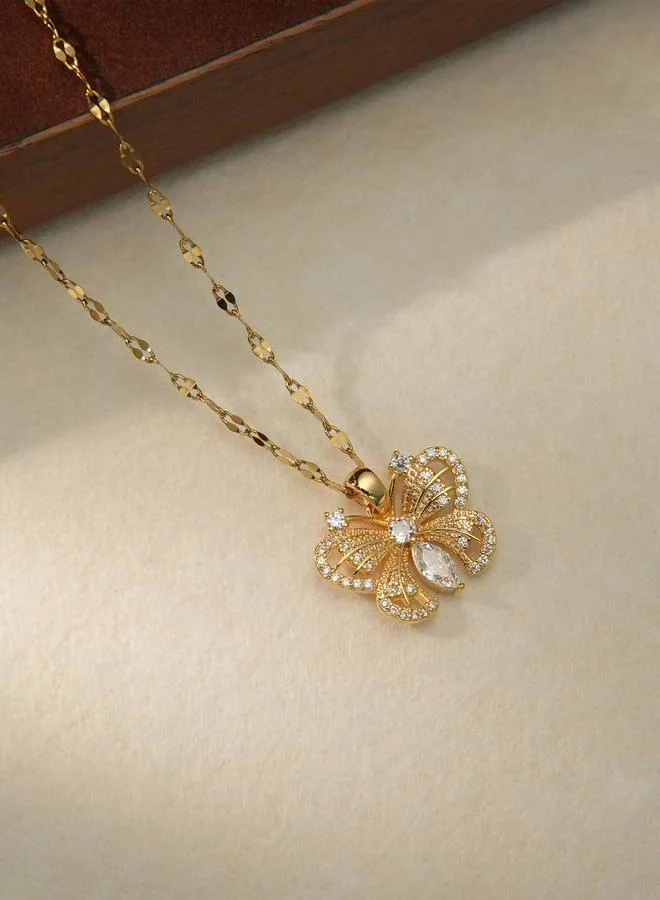 تايك تو قلادة بدلاية فراشة مزينة