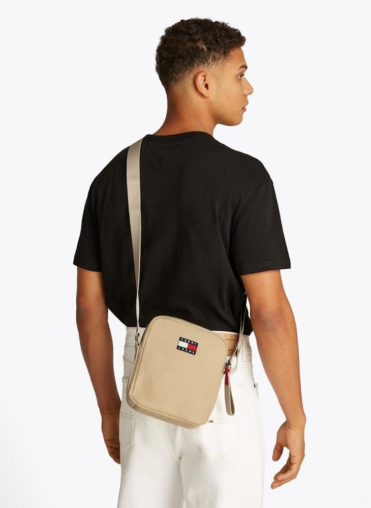 TOMMY JEANS RETRO REPORTER BAG  - Image 5