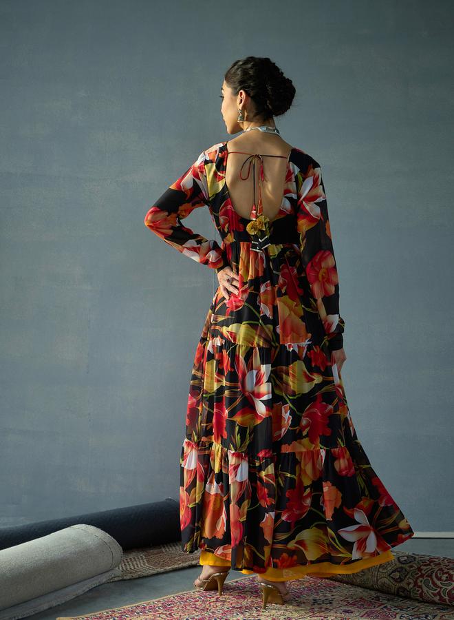 SASSAFRAS Floral Print Round Neck Tiered Kurta - Image 5