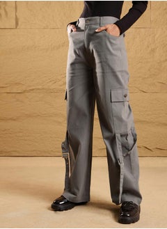 SASSAFRAS Pocket Loop Detail Cargo Pants by Styli  - Image 1