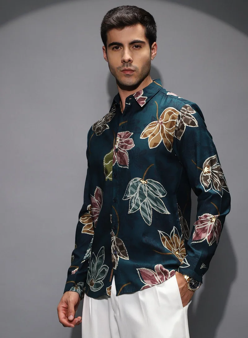 Campus Sutra Campus Sutra Men's Teal Green Floret Imprint Shirt For Casual Wear | Spread Collar | Long Cuffed Sleeves | Button Closure | Shirt Shirt Crafted With Comfort Fit For Everyday Wear