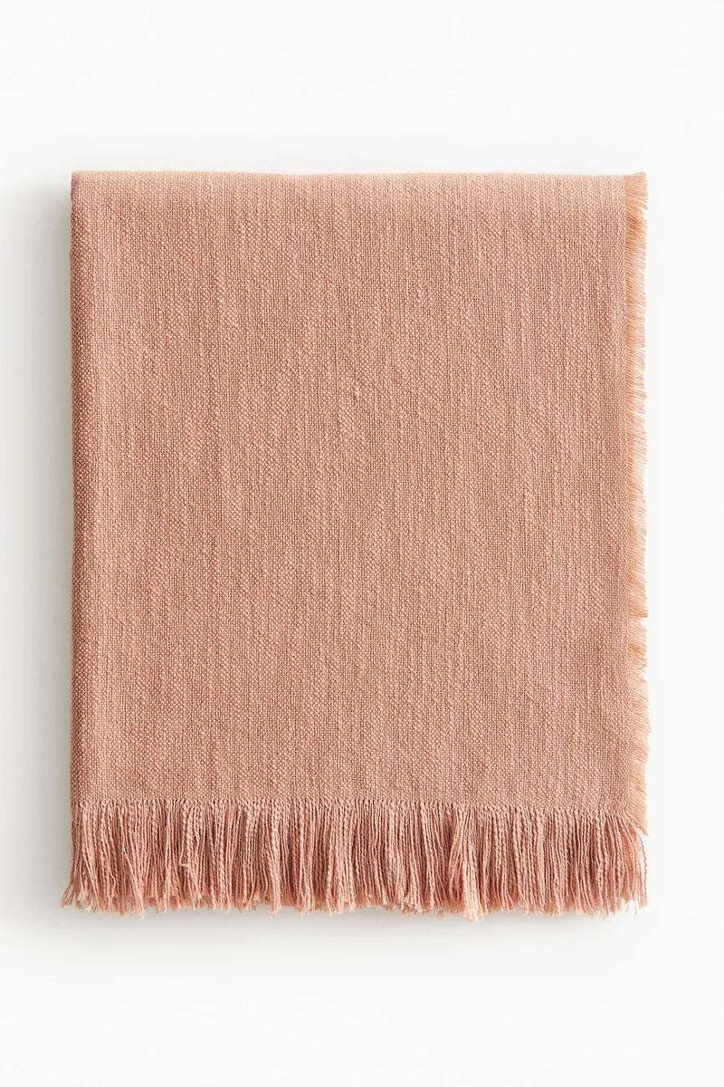 H&M Fringed slub-weave blanket