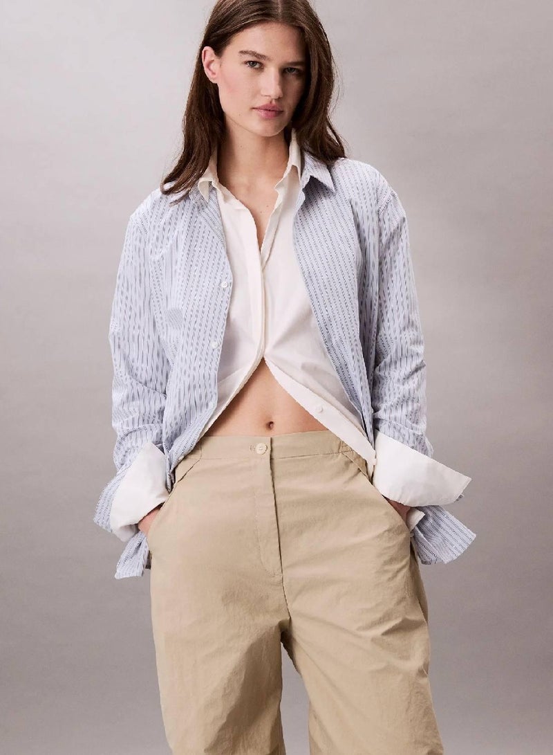 كالفن كلاين جينز بنطال باراشوت من النايلون الناعم - Image 5