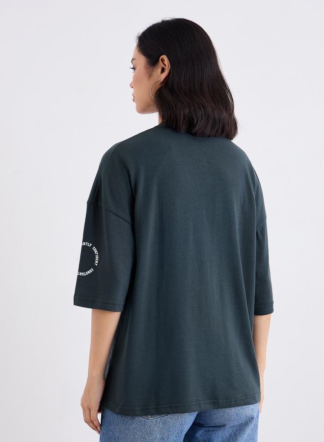 Styli Charcoal Oversized Slogan Print T-Shirt - Image 4