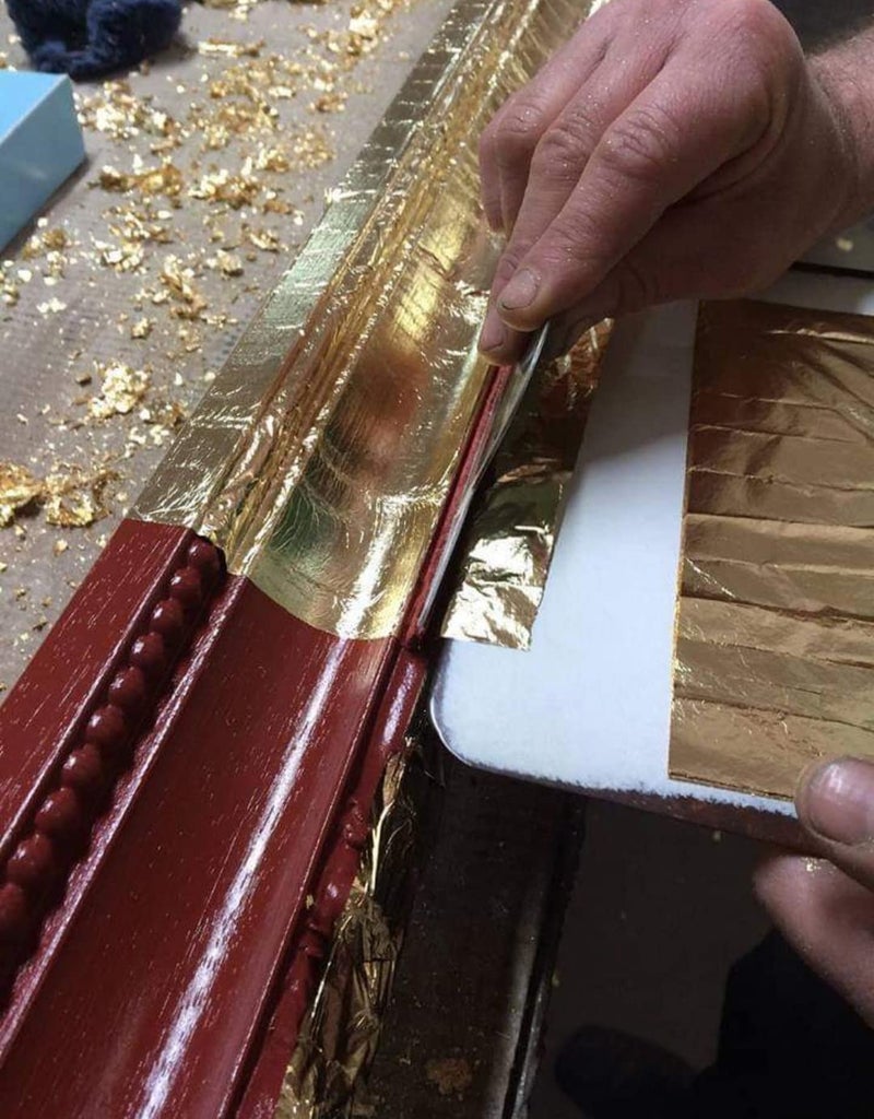SUMERA WARQ Gold Leaf Sheets Imitation for Arts, Multipurpose Gold Foil Paper Gilding Crafting, Painting, Decoration, Furniture (Pack of 100) - Image 4