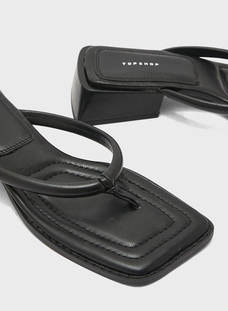 TOPSHOP Pella Toe Post Sandals