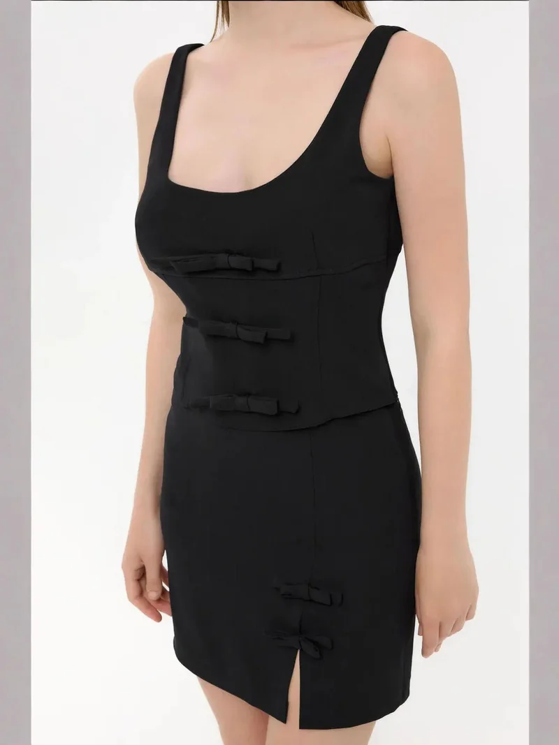 HICCUP Black High-Waist Woven Mini Skirt with Bow Detail for Women | Best Price UAE