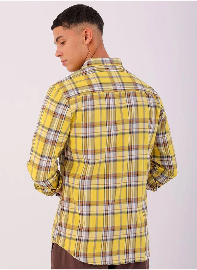 شركة المرآب الهندية Men Slim Fit Checkered Full Sleeves Cutaway Collar Casual Shirt