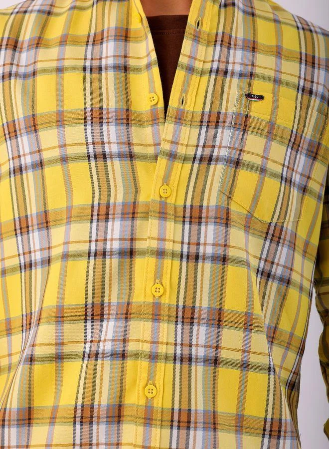 شركة المرآب الهندية Men Slim Fit Checkered Full Sleeves Cutaway Collar Casual Shirt