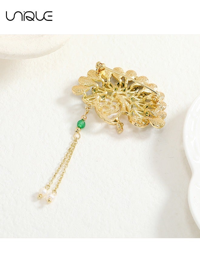 Unique 4 PCS Brooch - Chinese Series Brooch - Peacock Flower Vintage Pin - Pearl Tassel Brooch - Elegant - Sweaters, Shirt Jackets, Backpack Accessories, DIY Crafts  - Image 2