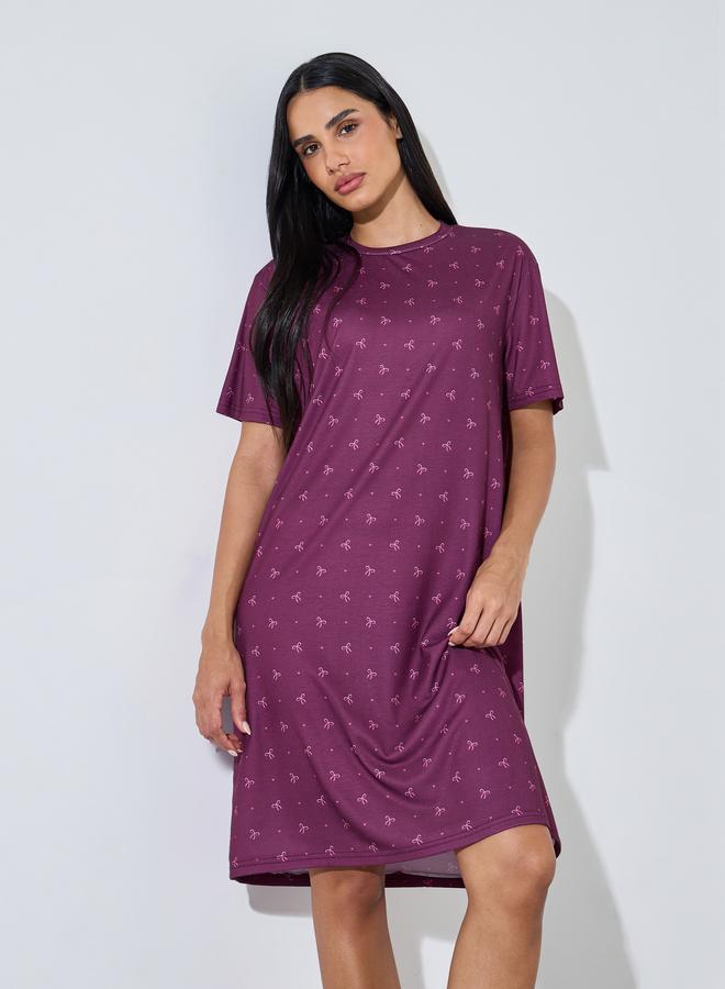 Styli Burgundy All Over Bow and Heart Print Knee Length Sleep T-Shirt Dress - Image 1