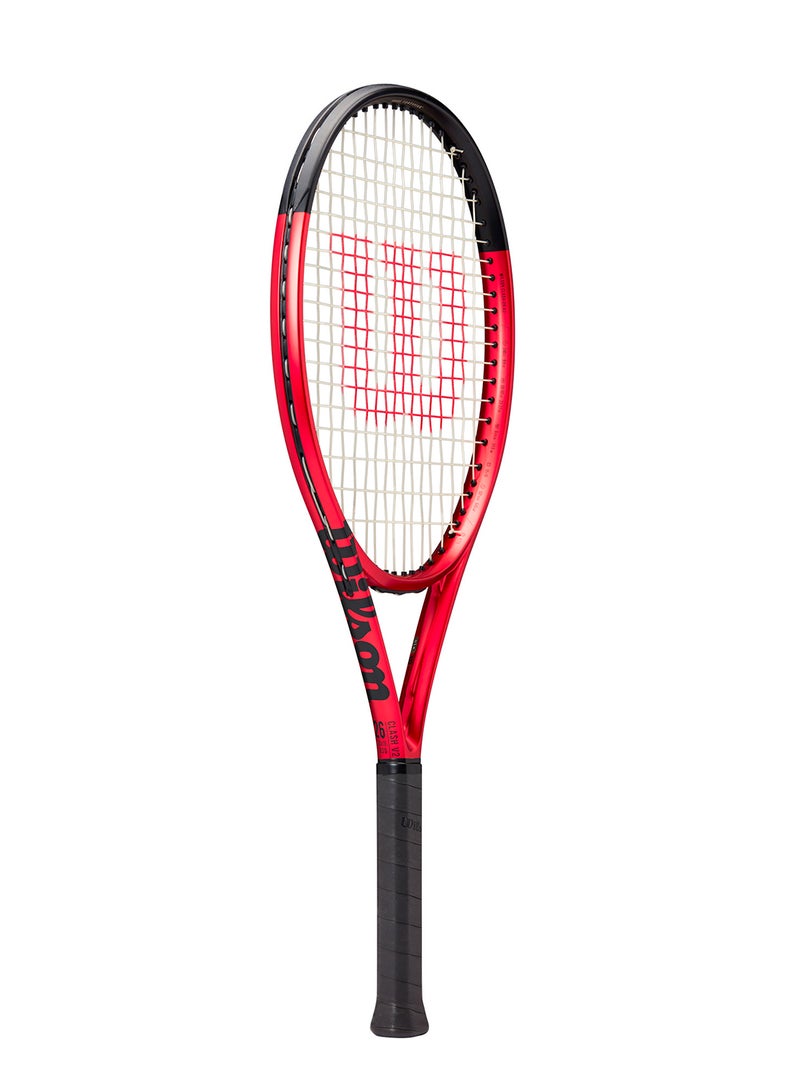 Wilson Clash 26 V2 Tennis Racket, Head 100, 16x19, Junior Intermediate - Red/ Black - Image 2