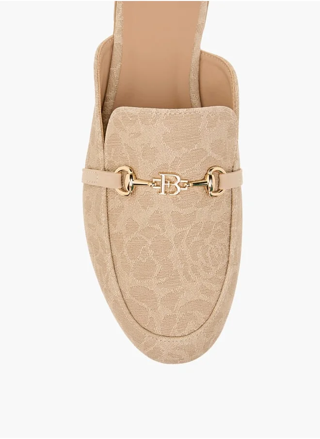 فلورا بيلا من شو إكسبرس Women Textured Slip-On Mules with Metal Accent