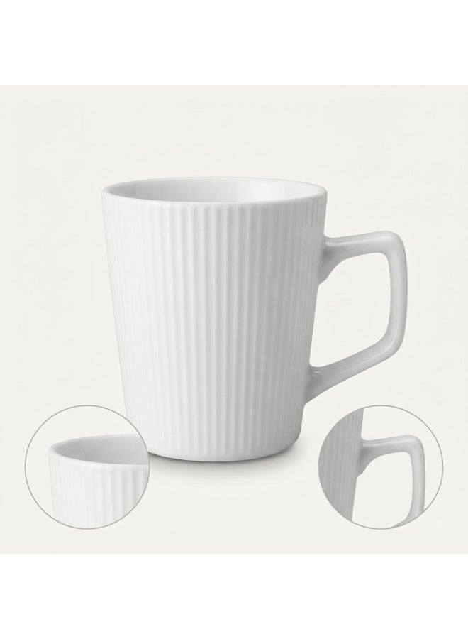 بريق.هومز مج سيراميك للقهوة والشاي بتصميم خطوط بارزة (Ribbed) مع مقبض هندسي مريح - قطعة واحدة - أبيض - Image 2