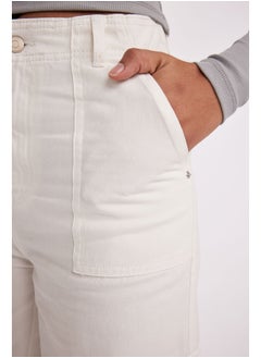DeFacto Woman Wideleg Cargo Woven Trousers  - Image 4