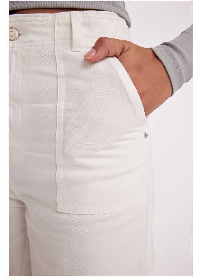 DeFacto Woman Wideleg Cargo Woven Trousers  - Image 4