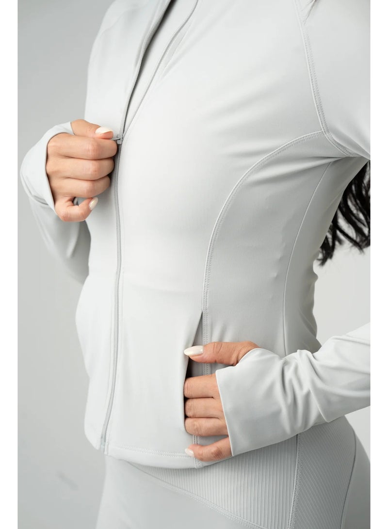 NALA  Fitness Jacket for Women - Image 4