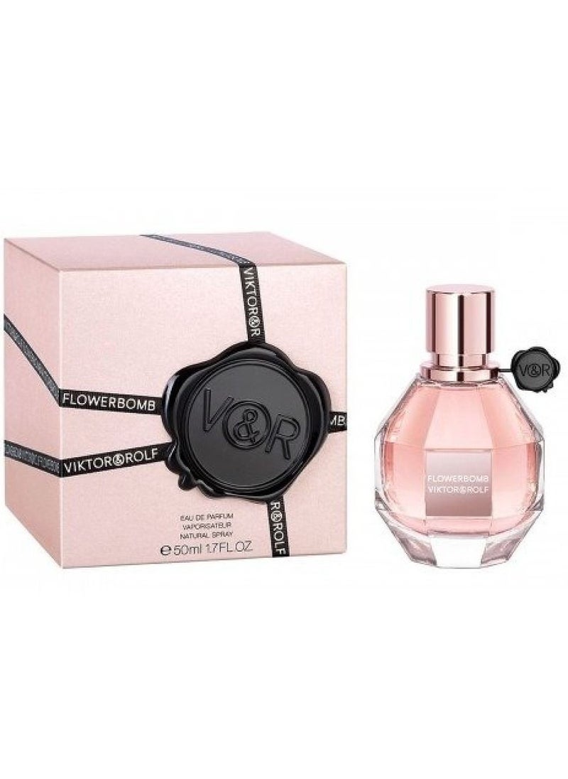 VIKTOR & ROLF Flowerbomb Eau De Parfum 50ml  - Image 2