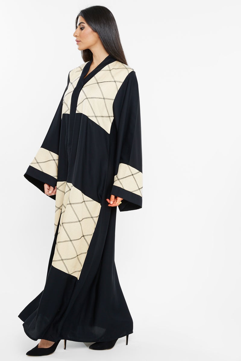NUKHBAA A casual square printed abaya.-AJ111A - Image 2