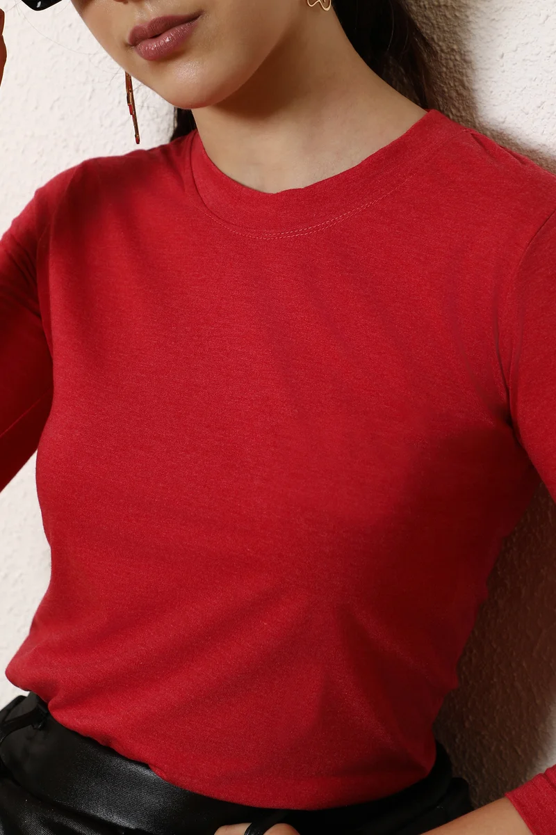 Campus Sutra Women's Crimson Red Basic Lounge Top