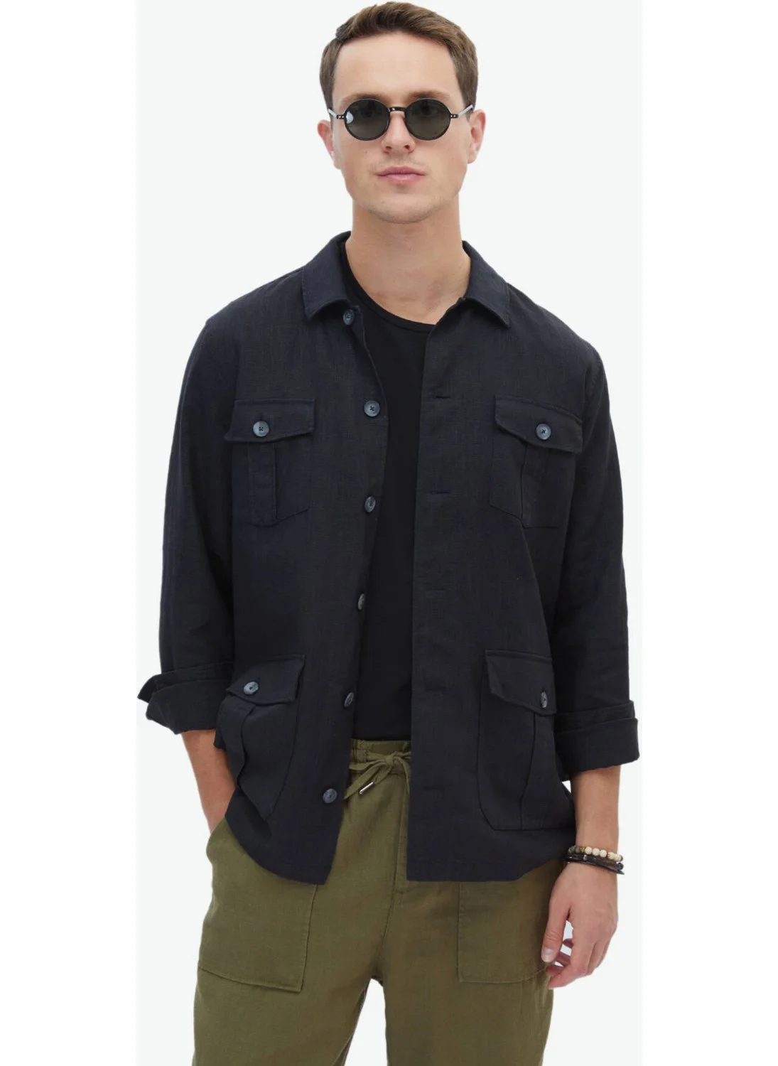 Kip Black Plain Regular Fit Woven Overshirt