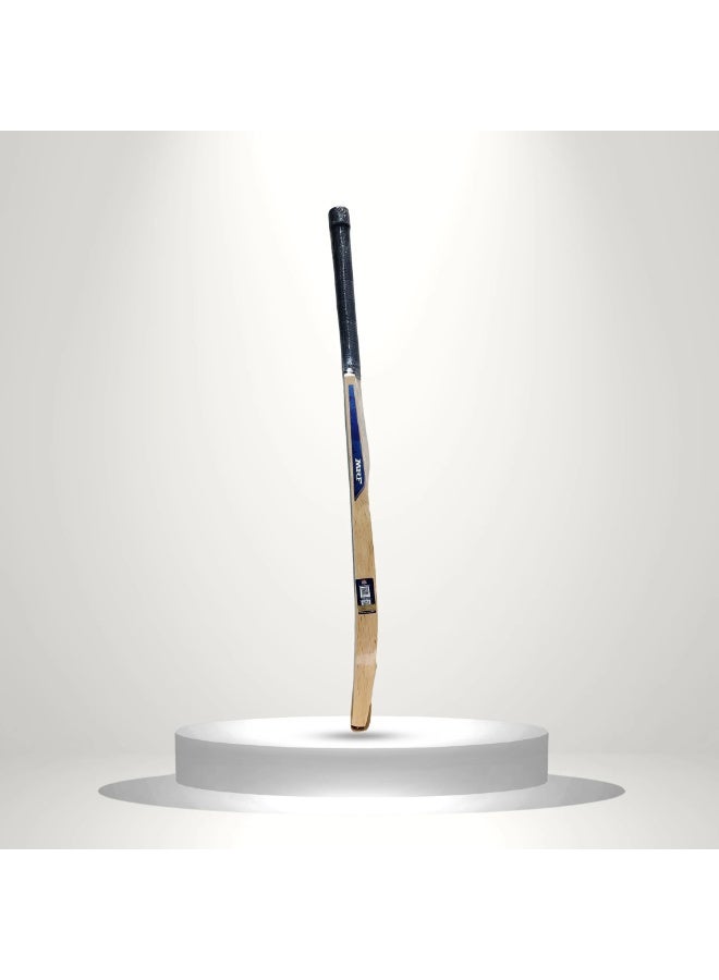 MRF Champion Kashmir Willow Scoop Cricket Bat Short Handle Light Weight 920-939g - Image 3