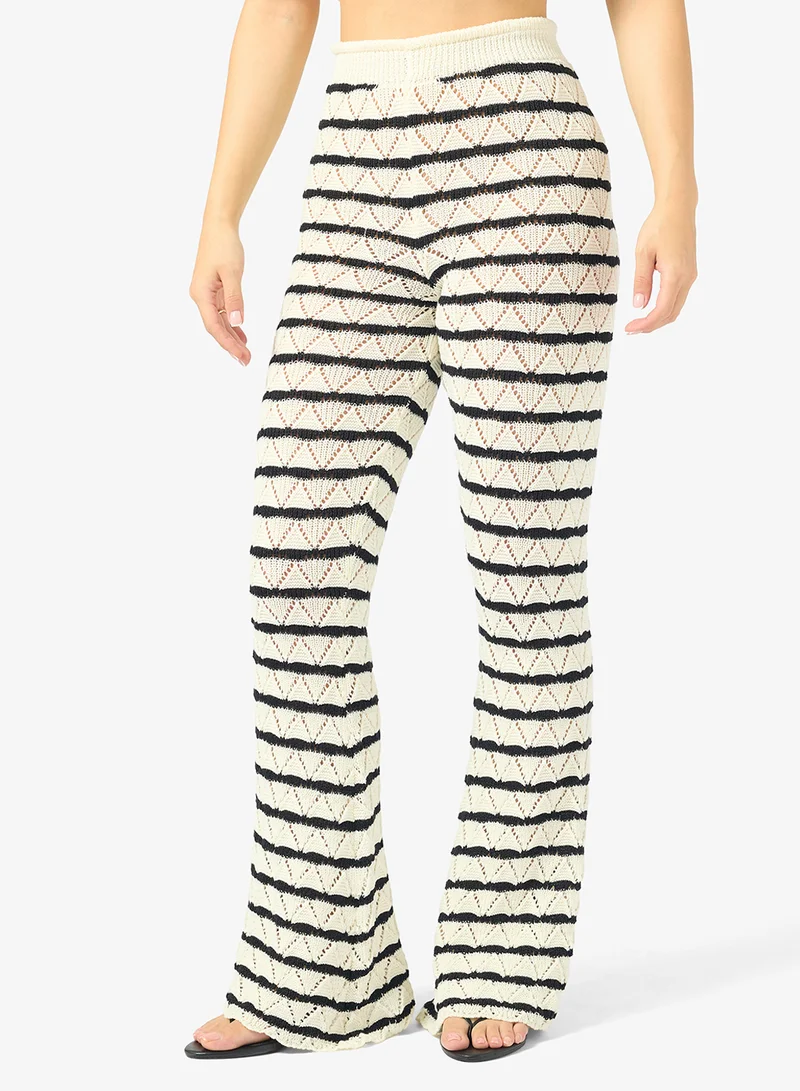 جينجر طقم محبوك مخطط