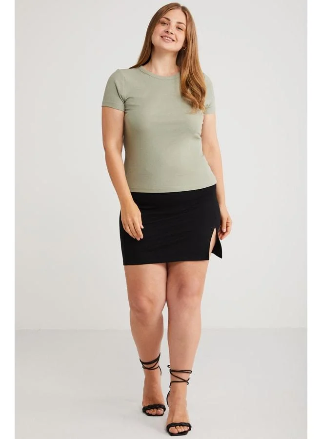 Ethiquet Hanny Women's Plus Size Regular Fit Bike Neck Basic Jersey Green Plus Size T-Shirt.