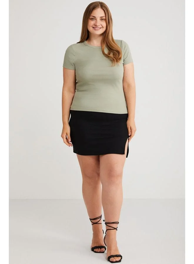 Ethiquet Hanny Women's Plus Size Regular Fit Bike Neck Basic Jersey Green Plus Size T-Shirt.
