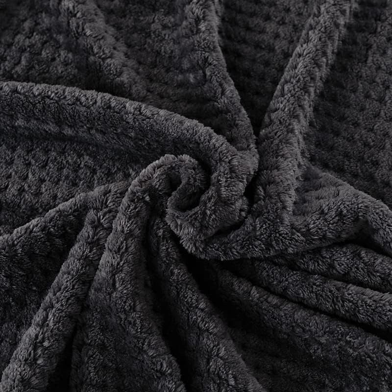 VIDSID Plush blanket, Super Soft and Warm 100 * 150cm Throw Blanket for Couch, Cozy, Fuzzy and Lightweight (Grey 100 * 150cm) - Image 3