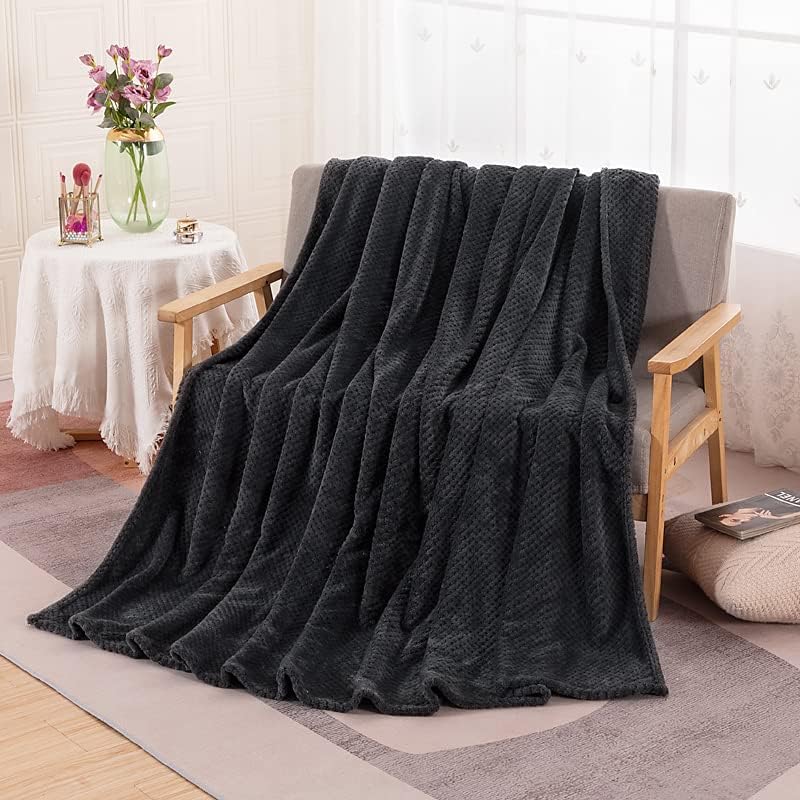 VIDSID Plush blanket, Super Soft and Warm 100 * 150cm Throw Blanket for Couch, Cozy, Fuzzy and Lightweight (Grey 100 * 150cm) - Image 2