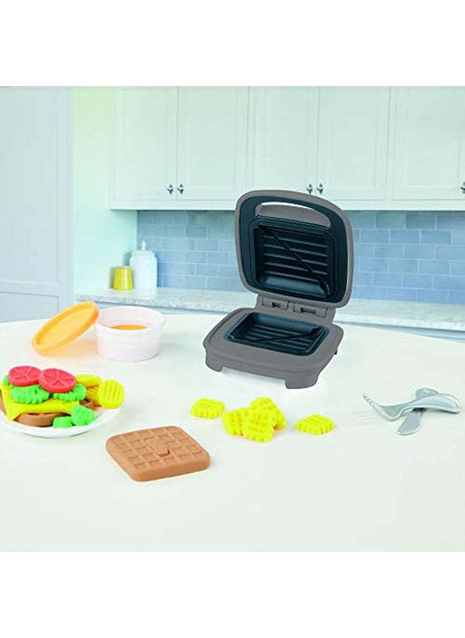 Play-Doh - Kitchen Creations Cheesy Sandwich Play Food Set For Kids 3 Years And Up Elastix Compound And 6 Additional Colors - Image 1