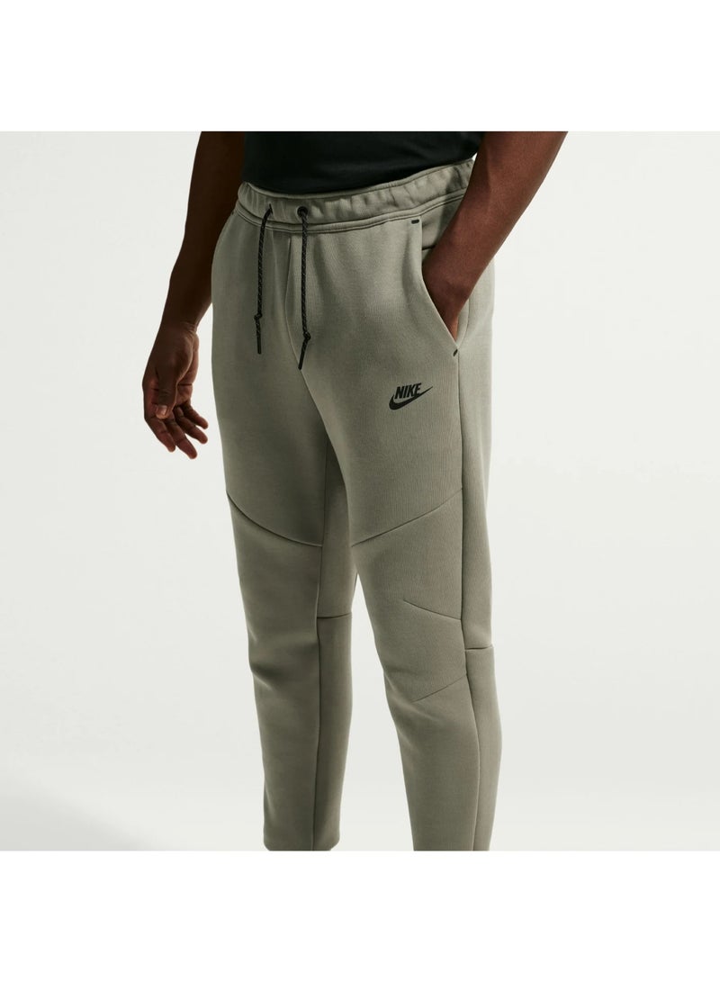 Nike Tech Fleece Joggers - Image 3