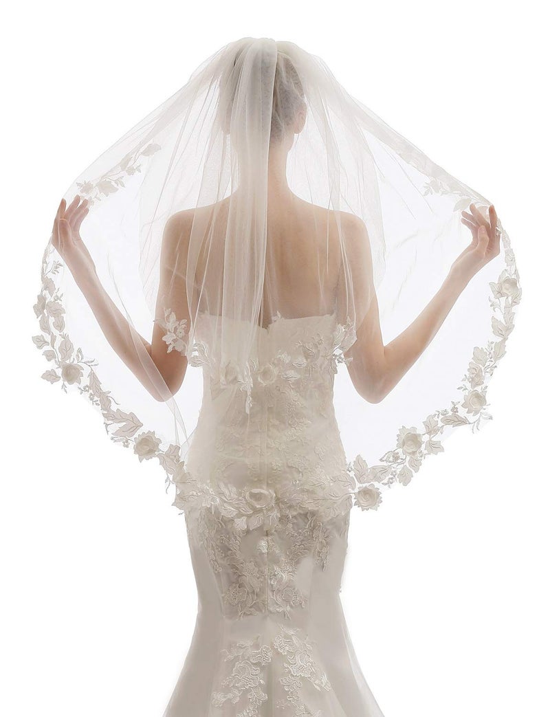 ELAWBTY Womens 2 Tier Fingertip Length Short Lace Wedding Bridal Veil With Comb X23 Ivory - Image 2