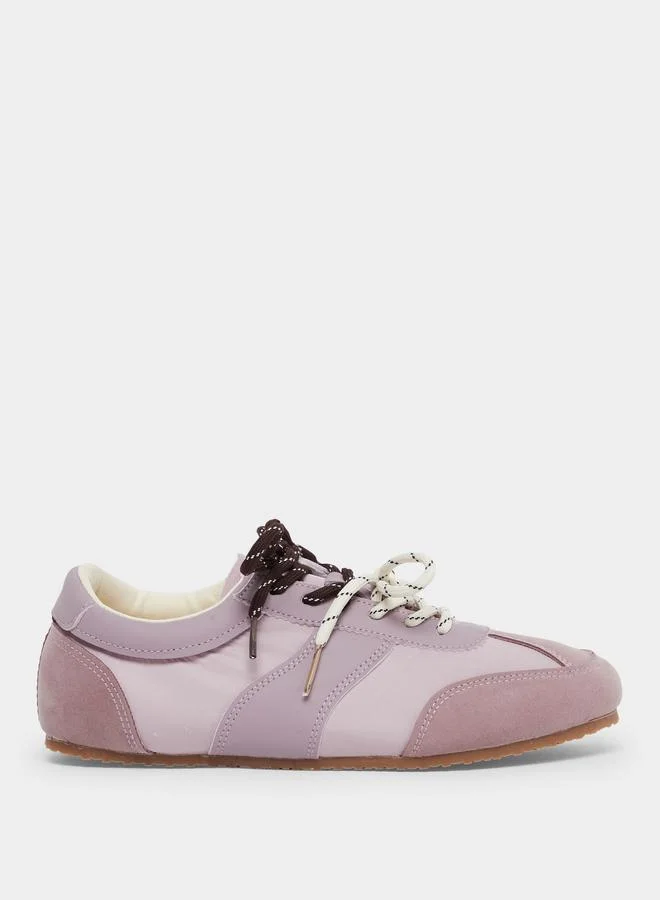 Styli Styli Classic Dual Tone Lace-Up Sneakers
