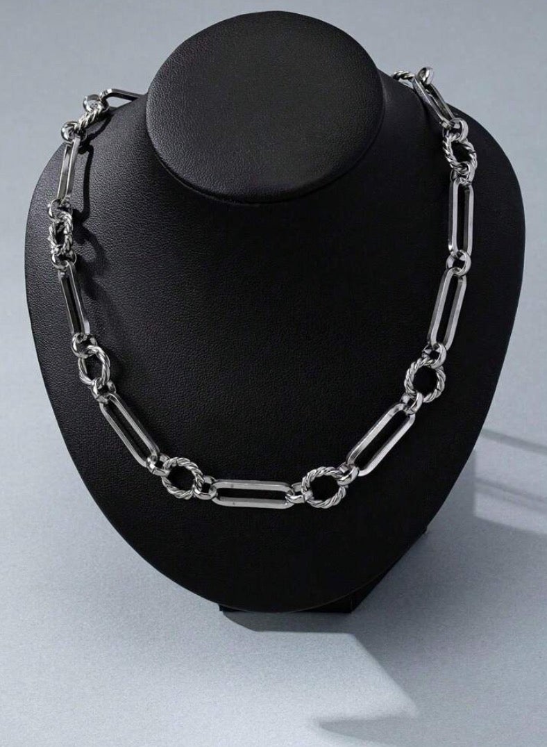 JewelryLand Elegant Stainless Steel Necklace For Men - Image 2