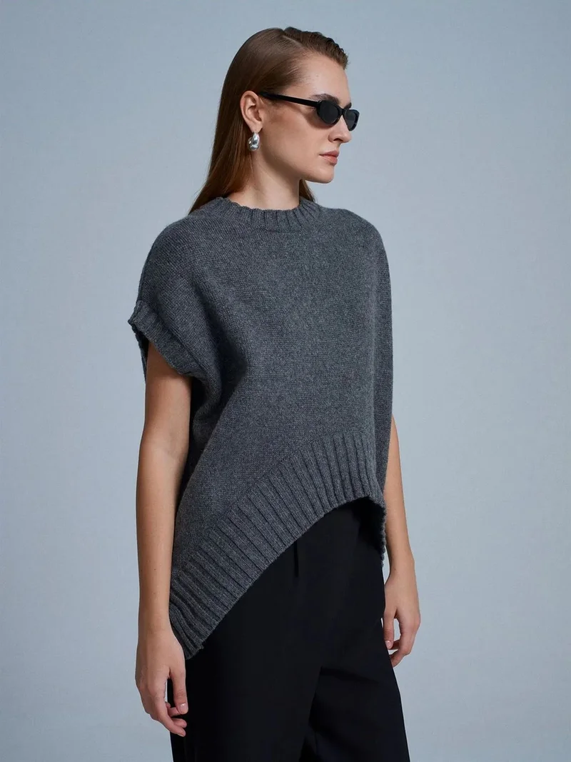 ديلفين Dilvin Oversized Ribbed Knit Sweater Vest