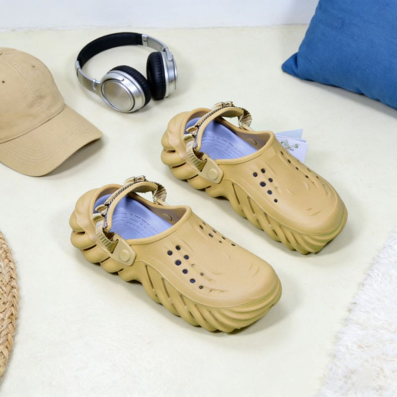 Unisex EVA Clogs Breathable Lightweight Non-Slip Beach Sandals - Image 4