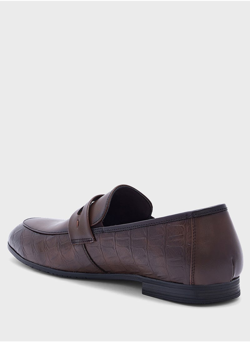 Robert Wood Textured Look Formal Slip Ons  - Image 2